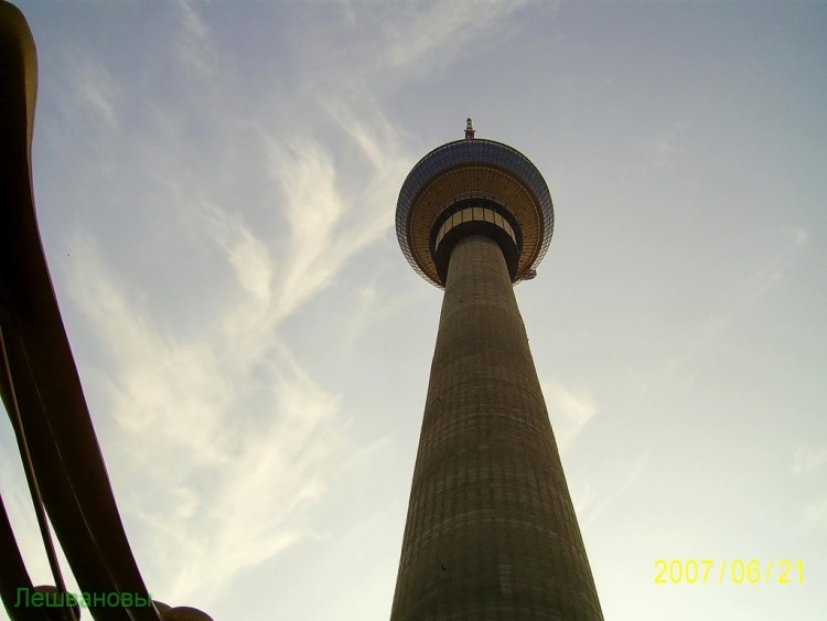 2007 год Китай Пекин Central Radio and Television Tower - Телебашня 074