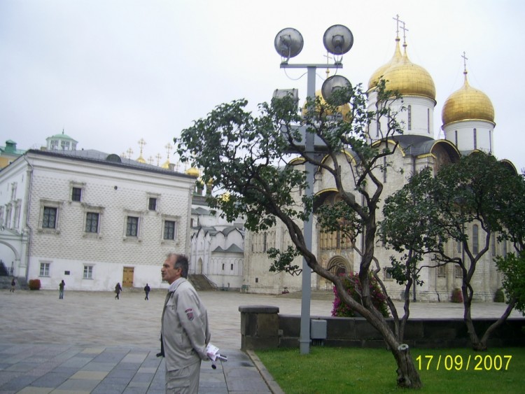 2007.09.17 МОСКВА Мы гуляем внутри Кремля - Кремль 051