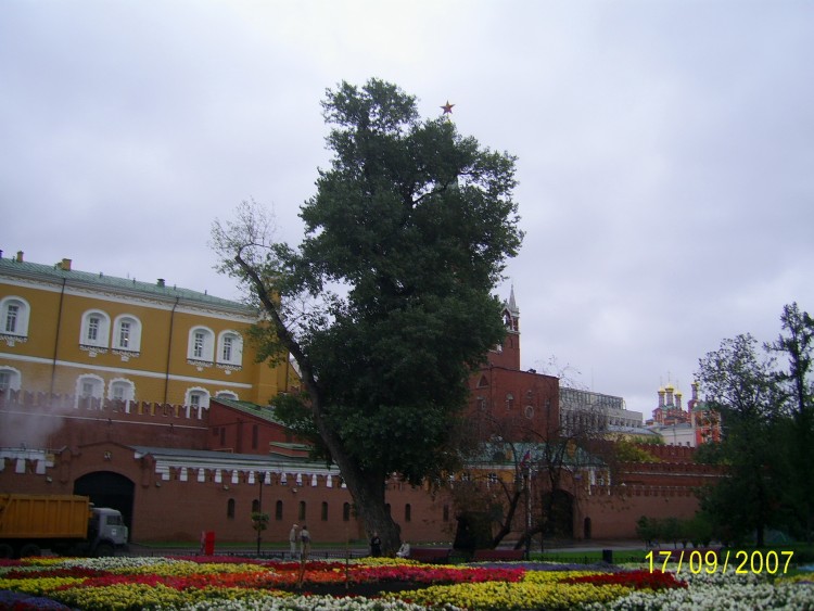 2007.09.17 МОСКВА Мы в Александровском Саду - 06  2007.09.17 Александровский Сад 116