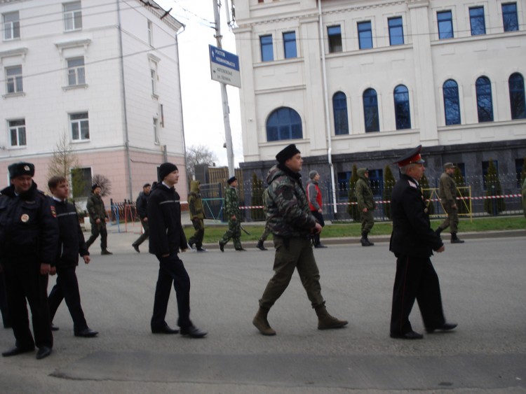 Крестный ход в Ставрополе, апрель 2015 год - DSC06438.JPG