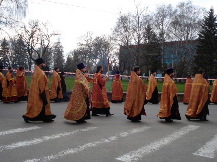 Крестный ход в Ставрополе, апрель 2015 год - DSC06471.JPG