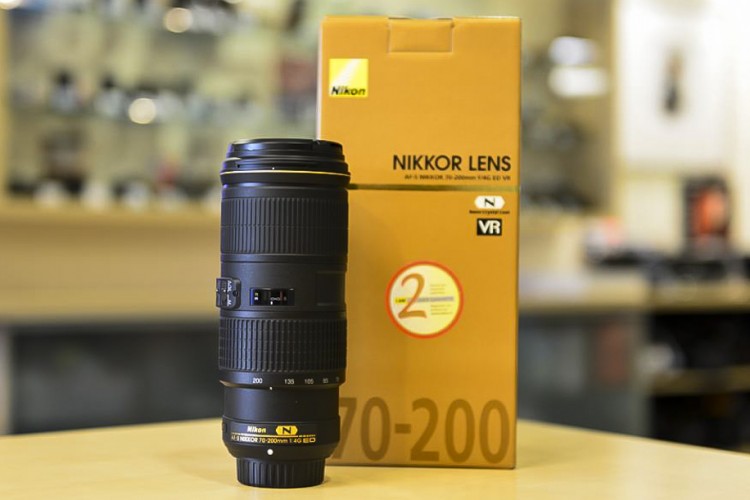 4G ED VR - Nikon-70-200-f4.0-VR-lens-3[1]