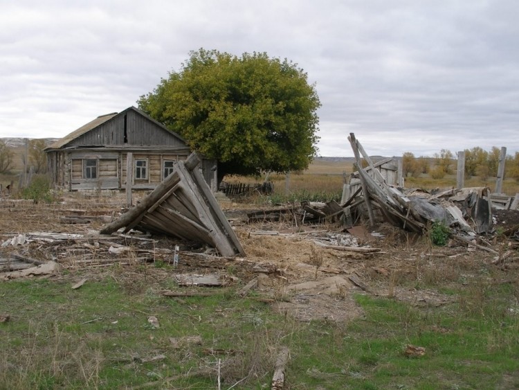 Российские села. За 20 Путинских лет с колен в позу рака - 18 лет с колен 094