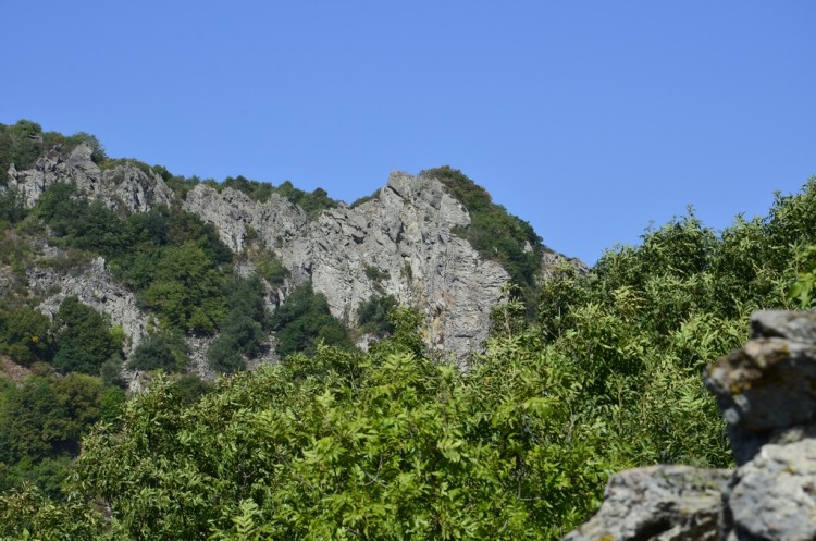 Селитряные скалы - чудо природы Кавказа - сс19