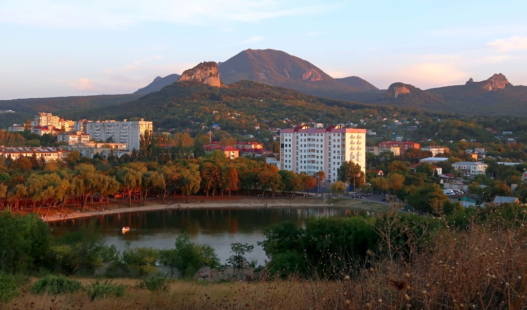 Гора железная Железноводск осень