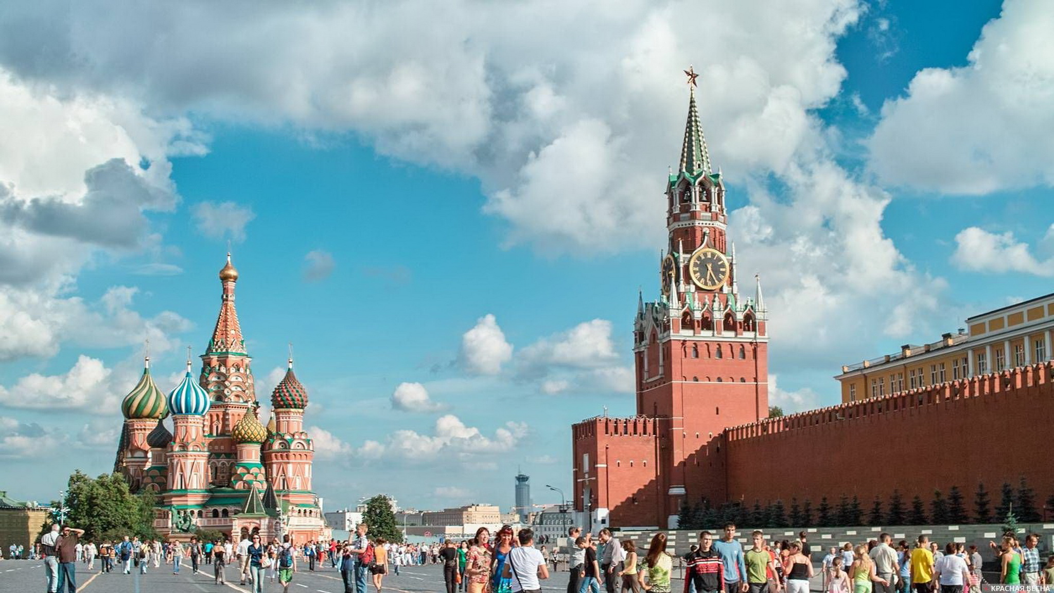 В москве есть красная площадь. Московский Кремль и красная площадь. Площадь Кремля в Москве. Москва Кремль красная площадь. Московская площадь Кремлся 1590г.