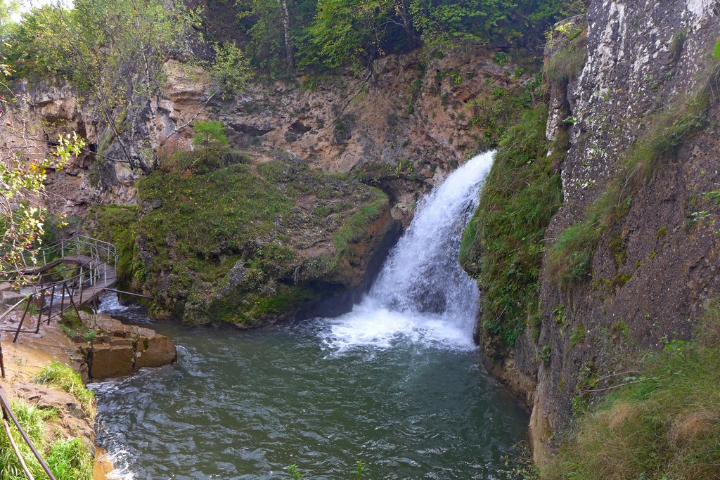 Жемчужный водопад Кисловодск