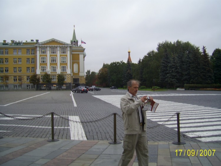 2007.09.17 МОСКВА Мы гуляем внутри Кремля - Кремль 043