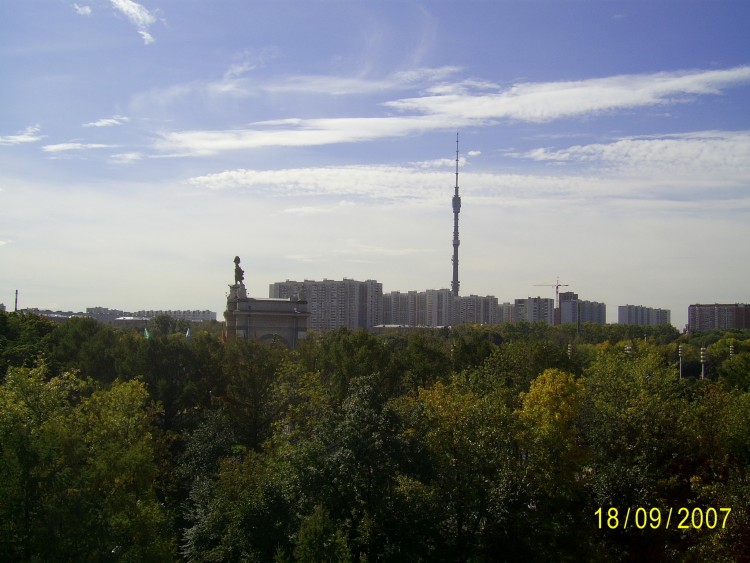 2007.09.18 МОСКВА Мы гуляли по той самой ВДНХ - 17  2007.09.18 ВДНХ 144