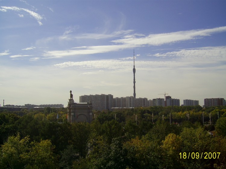 2007.09.18 МОСКВА Мы гуляли по той самой ВДНХ - 17  2007.09.18 ВДНХ 145