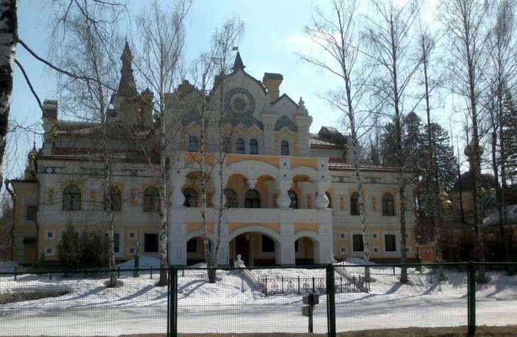 2007.09.21 МОСКВА Мы побывали напоследок в Царицыно - резиденция патриарха  2013-04-17-020