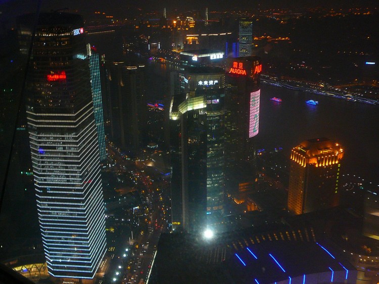 2010 год 03.08 Китай Шанхай Oriental Pearl Tower Жемчужина - 05 2010 08.03 Китай Шанхай Жемчужина Востока 098.JPG