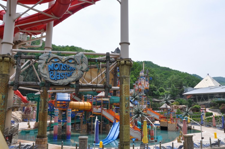 2011 год № 07 Южная Корея Сеул Ocean World сам Аквапарк - 13 11.05.30 Ocean World Аквапарк 061.JPG