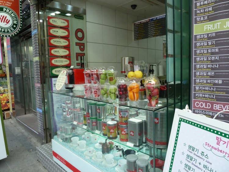 2011 год № 20 Южная Корея Сеул Insadong Antigue Street - 37 11.06.01 Insadong Antigue Street 005