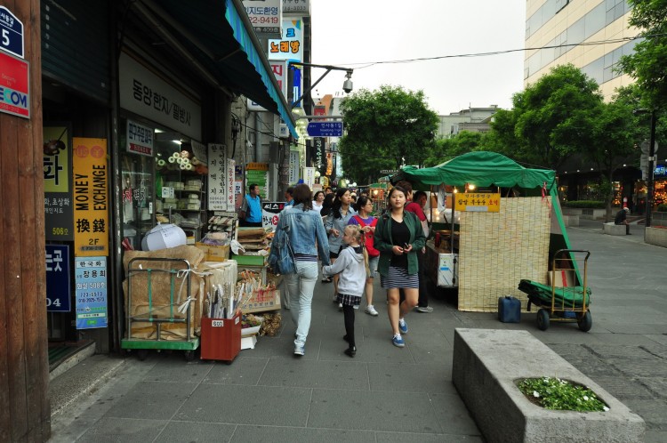 2011 год № 20 Южная Корея Сеул Insadong Antigue Street - 37 11.06.01 Insadong Antigue Street 014.JPG