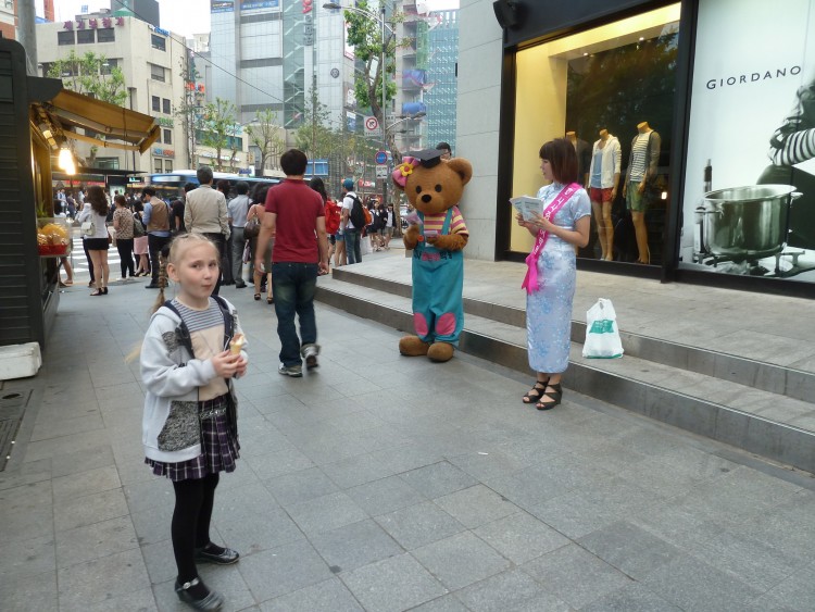 2011 год № 20 Южная Корея Сеул Insadong Antigue Street - 37 11.06.01 Insadong Antigue Street 062.JPG