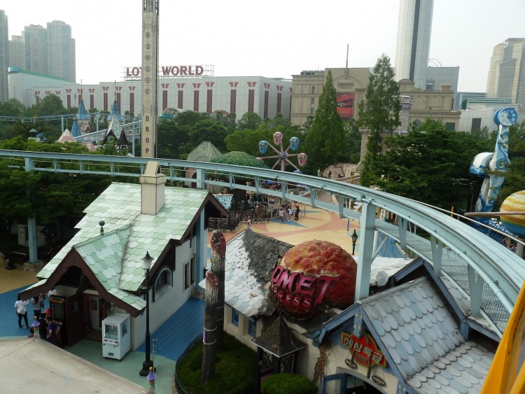 2011 год № 24 Южная Корея Сеул Lotte World Парк развлечений - 47 11.06.02 Lotte World Парк развлечений 089.JPG