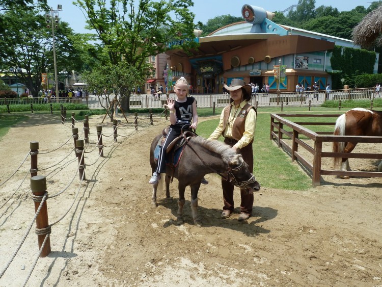 2011 год № 26 Южная Корея Сеул Everland (Samsung) ЗООпарк - 50 11.06.03 Everland Парк Exciting Zoo Зоопарк 196.JPG