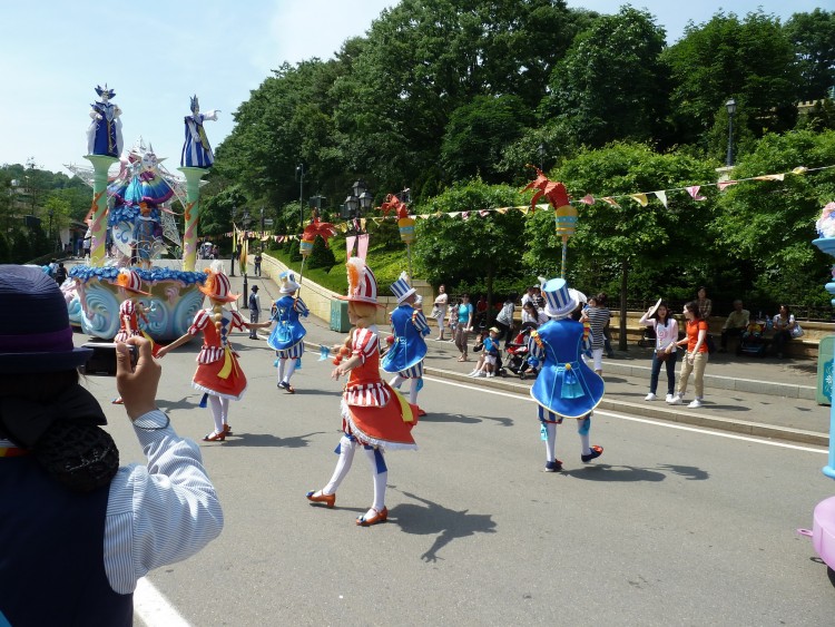 2011 год № 27 Южная Корея Сеул Everland (Samsung) Carnival - 51 11.06.03 Everland Парк Carnival в Парке 088.JPG