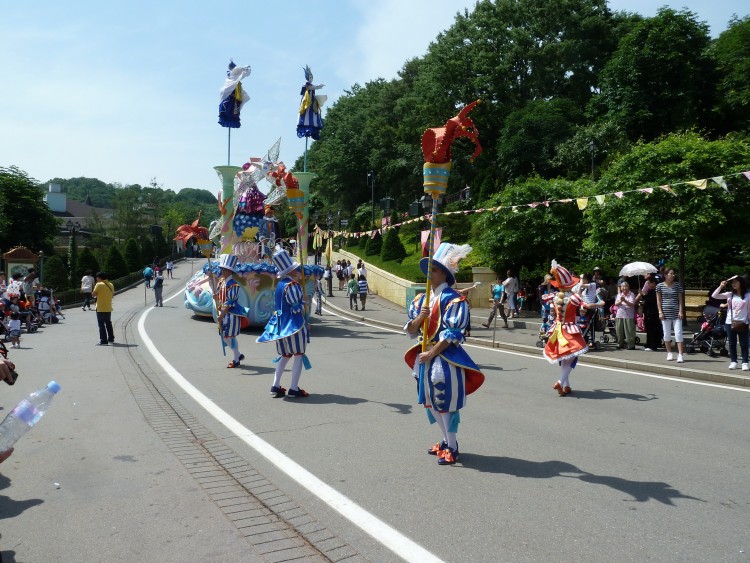 2011 год № 27 Южная Корея Сеул Everland (Samsung) Carnival - 51 11.06.03 Everland Парк Carnival в Парке 099.JPG