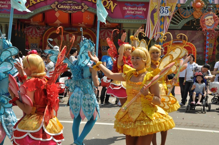 2011 год № 27 Южная Корея Сеул Everland (Samsung) Carnival - 51 11.06.03 Everland Парк Carnival в Парке 182.JPG