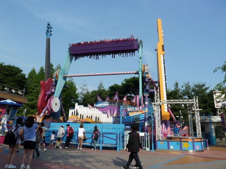 2011 год № 29 Южная Корея Сеул Everland Samsung Развлечения - 52 11.06.03 Everland Парк Зона развлечений 135.JPG