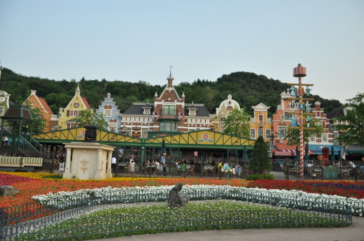 2011 год № 30 Южная Корея Сеул Everland Samsung Rose Garden - 56 11.06.03 Everland Парк Rose Garden 164.JPG