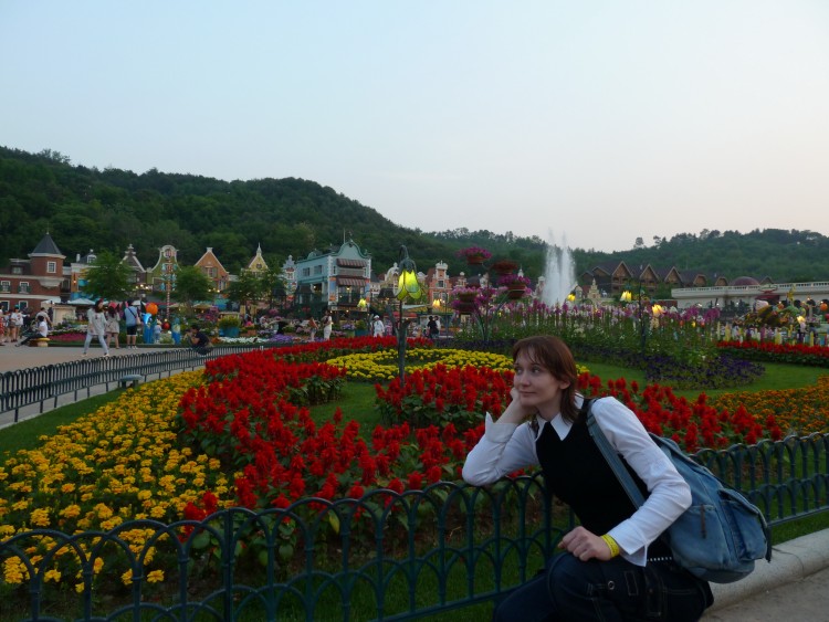 2011 год № 30 Южная Корея Сеул Everland Samsung Rose Garden - 56 11.06.03 Everland Парк Rose Garden 202.JPG