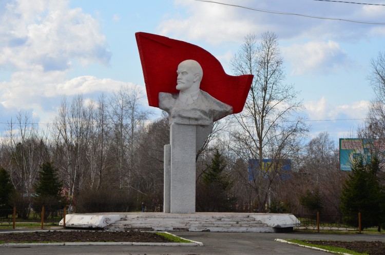 2016 год. Что будет в памяти о нём в наших фотографиях - 16.04.26 Хабаровск Кассация Я Таня дорога назад 054