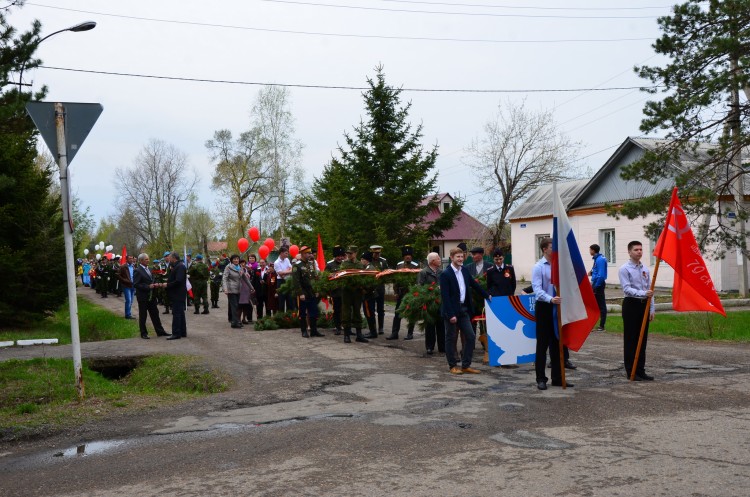 2016 год. Что будет в памяти о нём в наших фотографиях - 16.05.09 Кировский День победы 9 мая 004