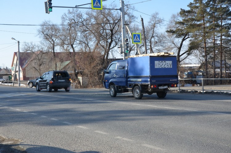 Аварии. Бардак. Грязь. Идиотизм. пгт Кировский № 01 - 19.02.06 Авария возле нас ЭНЕРГЕТИКОВ и Женщины 004