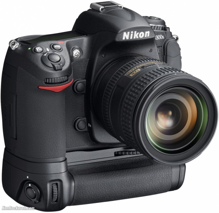 NIKON D300s Камера с DX-матрицей 12 Мпикс - -grip-1200