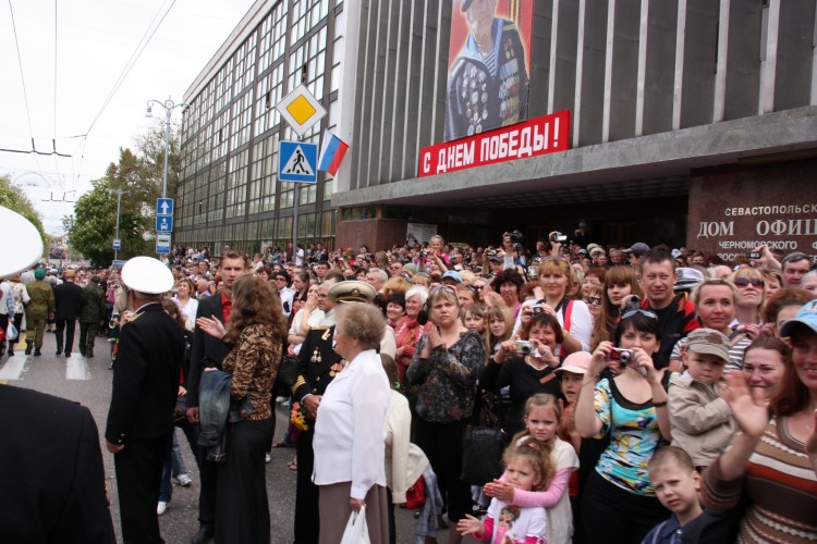 Прогулки по Севастополю. День Победы 2010 - IMG_6216