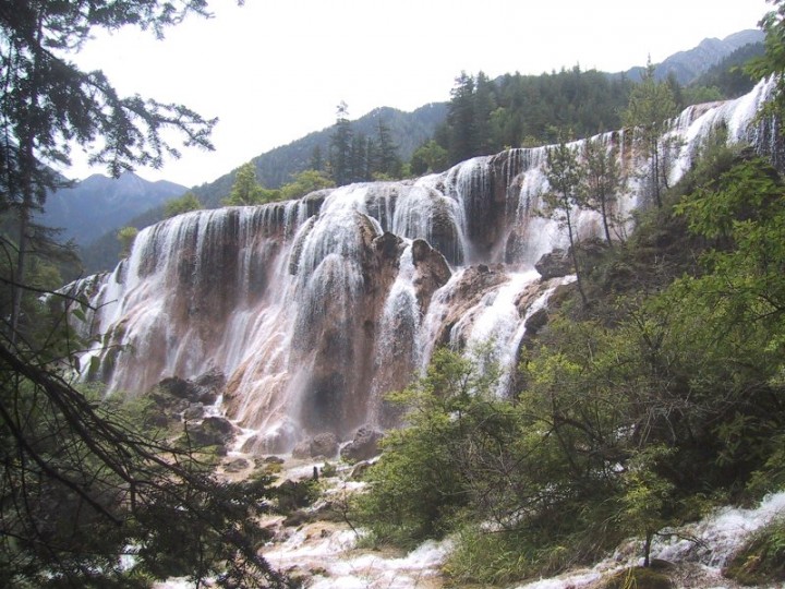 Водопады нашей планеты Земля. Красотища! - Jiuzhaigou_Waterfall[1]